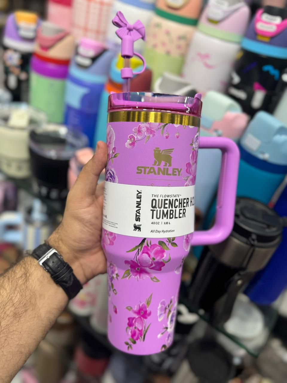 Stanley X Love Shack Quencher H2.0 Tumbler with "Straw, Lid and Brown Box"